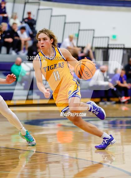 Thumbnail 3 in Hillcrest vs. Orem (Corner Canyon Tournament of Champions) photogallery.