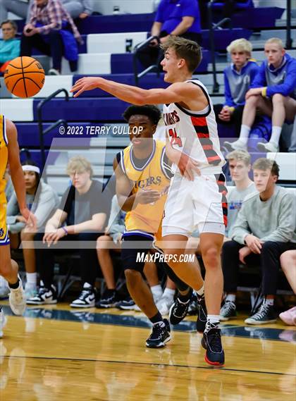 Thumbnail 1 in Hillcrest vs. Orem (Corner Canyon Tournament of Champions) photogallery.