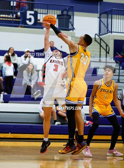 Thumbnail 3 in Hillcrest vs. Orem (Corner Canyon Tournament of Champions) photogallery.