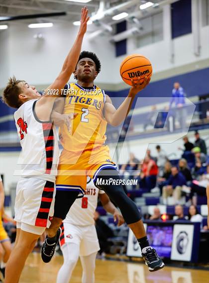 Thumbnail 3 in Hillcrest vs. Orem (Corner Canyon Tournament of Champions) photogallery.