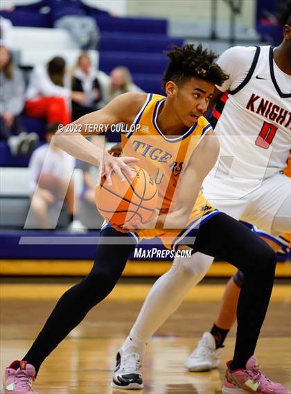 Thumbnail 3 in Hillcrest vs. Orem (Corner Canyon Tournament of Champions) photogallery.