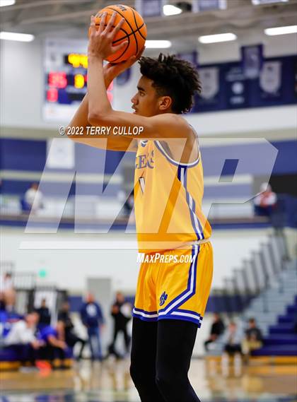 Thumbnail 3 in Hillcrest vs. Orem (Corner Canyon Tournament of Champions) photogallery.