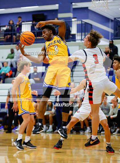 Thumbnail 2 in Hillcrest vs. Orem (Corner Canyon Tournament of Champions) photogallery.