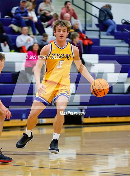 Thumbnail 3 in Hillcrest vs. Orem (Corner Canyon Tournament of Champions) photogallery.