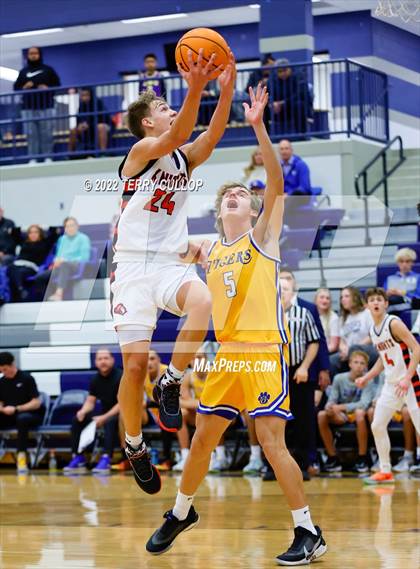 Thumbnail 3 in Hillcrest vs. Orem (Corner Canyon Tournament of Champions) photogallery.