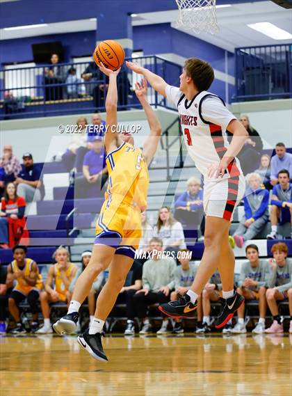 Thumbnail 2 in Hillcrest vs. Orem (Corner Canyon Tournament of Champions) photogallery.