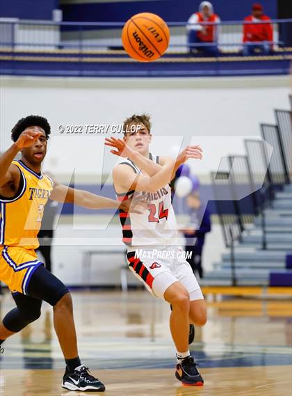 Thumbnail 3 in Hillcrest vs. Orem (Corner Canyon Tournament of Champions) photogallery.