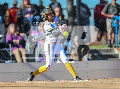 Thumbnail 3 in Mountain View vs. Pueblo East (CHSAA 4A State Playoff 1st Round) photogallery.