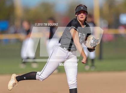 Thumbnail 3 in Mountain View vs. Pueblo East (CHSAA 4A State Playoff 1st Round) photogallery.
