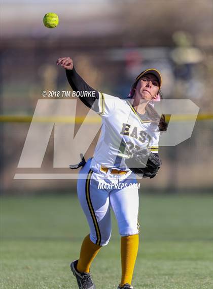 Thumbnail 2 in Mountain View vs. Pueblo East (CHSAA 4A State Playoff 1st Round) photogallery.