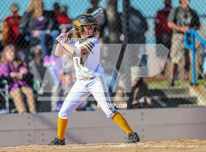 Thumbnail 2 in Mountain View vs. Pueblo East (CHSAA 4A State Playoff 1st Round) photogallery.
