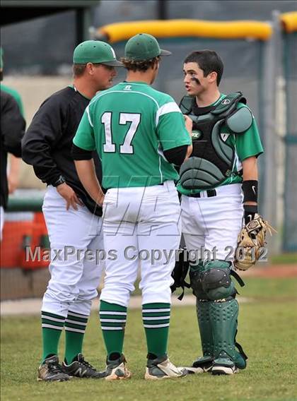 Thumbnail 2 in Mabank vs. Carthage (UIL 3A Region 2 Area Playoff) photogallery.