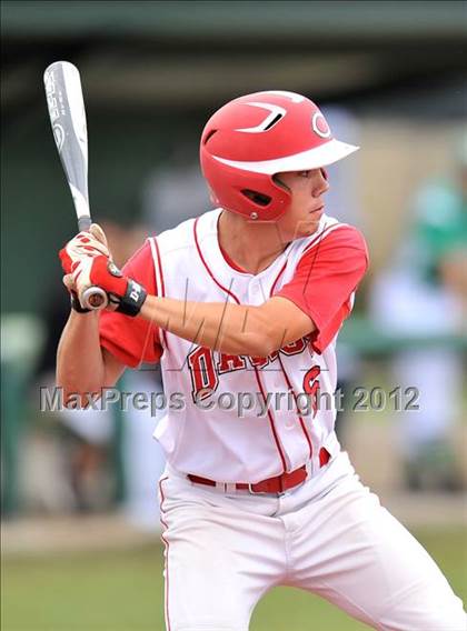 Thumbnail 2 in Mabank vs. Carthage (UIL 3A Region 2 Area Playoff) photogallery.