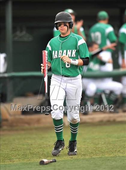 Thumbnail 2 in Mabank vs. Carthage (UIL 3A Region 2 Area Playoff) photogallery.