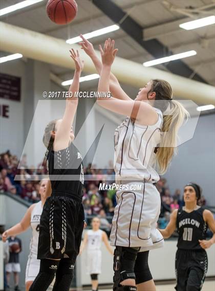 Thumbnail 1 in Bigelow @ Perryville photogallery.