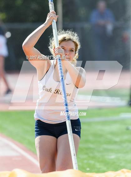 Thumbnail 2 in Del Oro, Woodcreek @ Oak Ridge (Girls Pole Vault) photogallery.