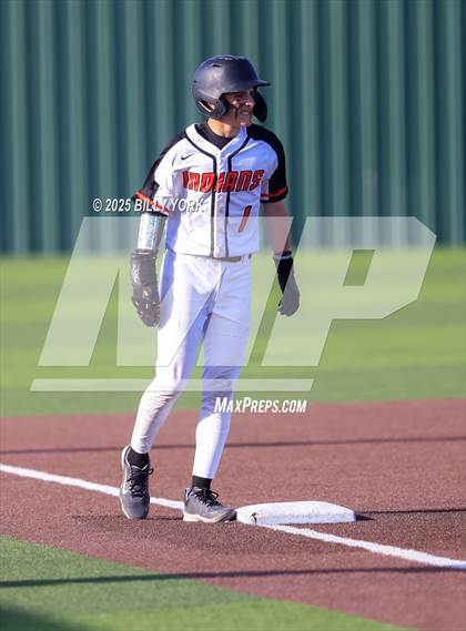 Thumbnail 1 in Grand Saline vs Mineola photogallery.