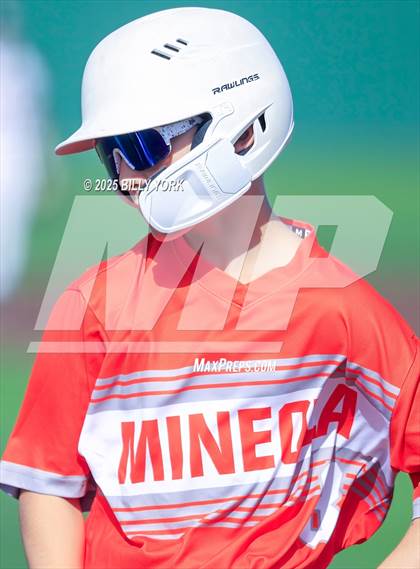Thumbnail 3 in Grand Saline vs Mineola photogallery.