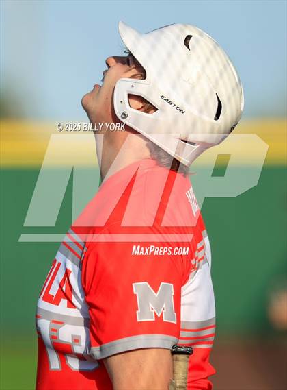 Thumbnail 1 in Grand Saline vs Mineola photogallery.