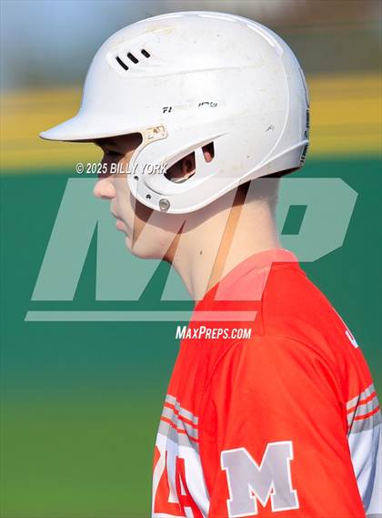 Thumbnail 1 in Grand Saline vs Mineola photogallery.