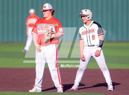 Thumbnail 2 in Grand Saline vs Mineola photogallery.
