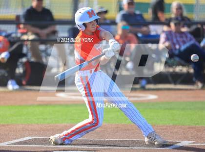 Thumbnail 2 in Grand Saline vs Mineola photogallery.