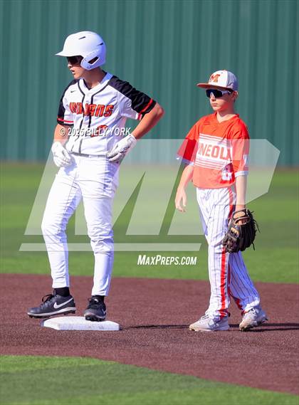 Thumbnail 2 in Grand Saline vs Mineola photogallery.