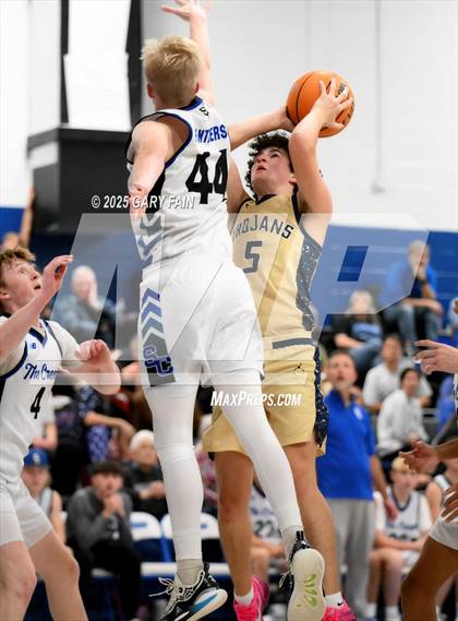 Thumbnail 2 in Soddy Daisy @ Sale Creek photogallery.