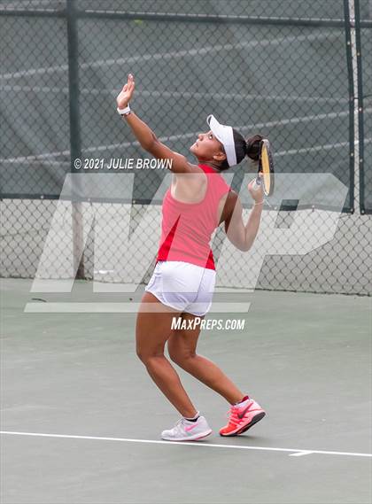 Thumbnail 1 in IHSAA North Central Team Regional/Doubles Sectional  photogallery.