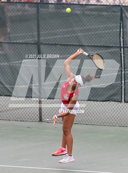 Thumbnail 3 in IHSAA North Central Team Regional/Doubles Sectional  photogallery.