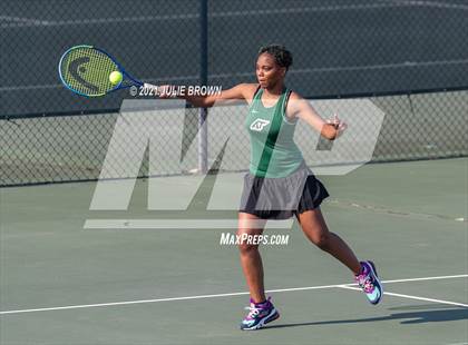 Thumbnail 2 in IHSAA North Central Team Regional/Doubles Sectional  photogallery.