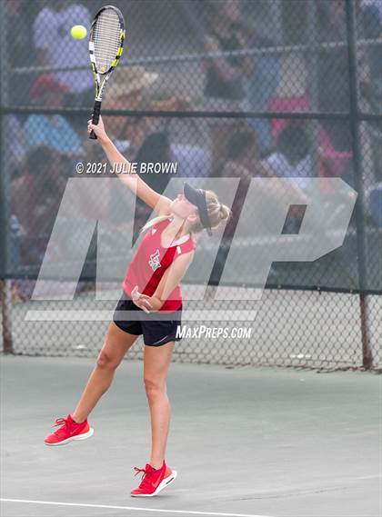 Thumbnail 3 in IHSAA North Central Team Regional/Doubles Sectional  photogallery.