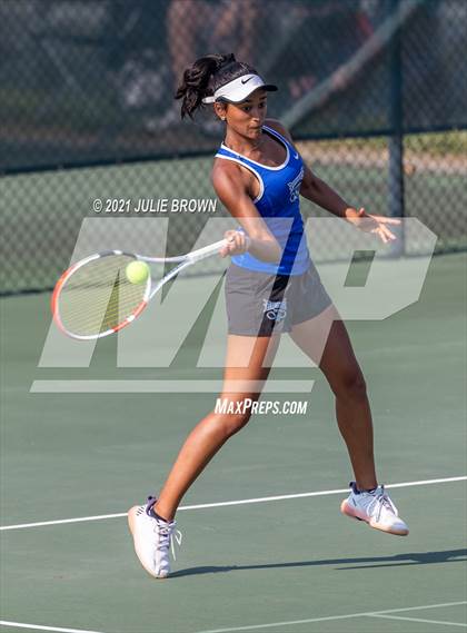 Thumbnail 3 in IHSAA North Central Team Regional/Doubles Sectional  photogallery.