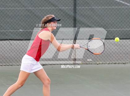 Thumbnail 1 in IHSAA North Central Team Regional/Doubles Sectional  photogallery.