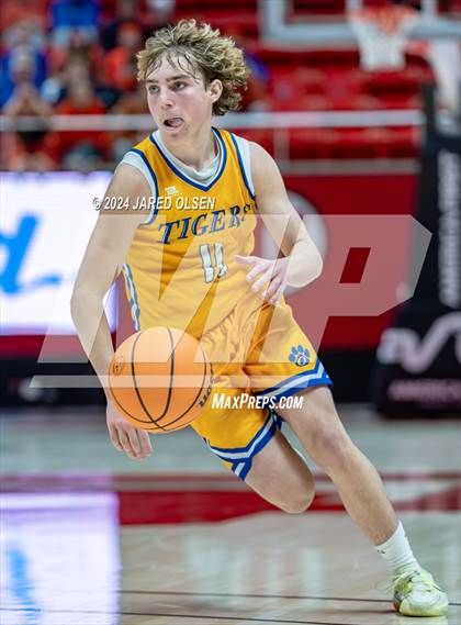 Thumbnail 2 in Timpview vs. Orem (UHSAA 5A Quarterfinal) photogallery.