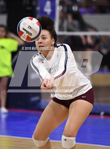 Thumbnail 1 in Cherokee Trail vs. Ralston Valley (CHSAA 5A Playoff) photogallery.