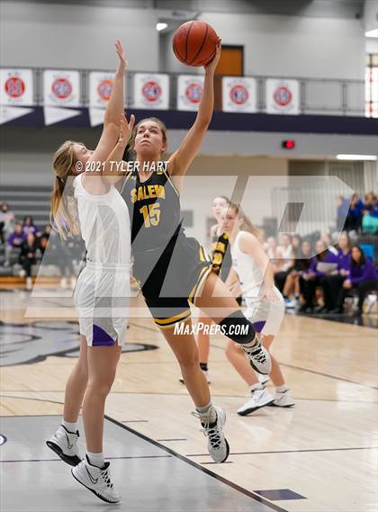 Thumbnail 3 in Salem vs. Brownsburg (Sneakers for Santa Shootout) photogallery.