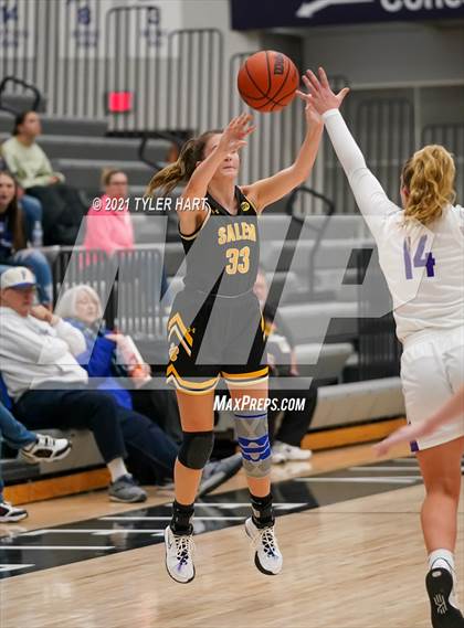 Thumbnail 3 in Salem vs. Brownsburg (Sneakers for Santa Shootout) photogallery.