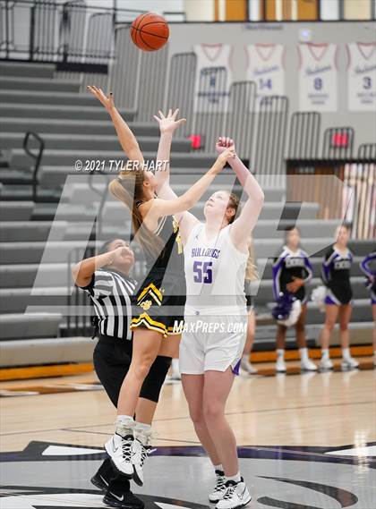 Thumbnail 1 in Salem vs. Brownsburg (Sneakers for Santa Shootout) photogallery.