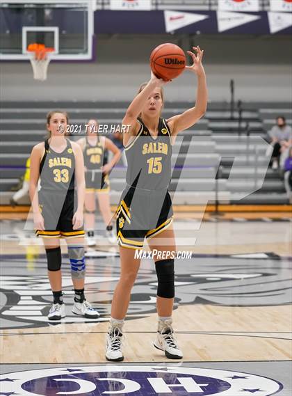 Thumbnail 2 in Salem vs. Brownsburg (Sneakers for Santa Shootout) photogallery.