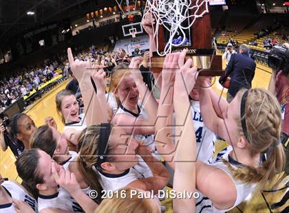 Thumbnail 3 in Evergreen vs. Valor Christian (CHSAA 4A Final) photogallery.