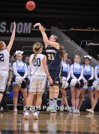 Thumbnail 3 in Evergreen vs. Valor Christian (CHSAA 4A Final) photogallery.