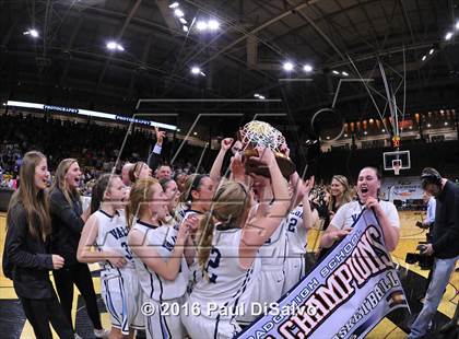 Thumbnail 2 in Evergreen vs. Valor Christian (CHSAA 4A Final) photogallery.