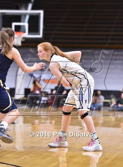 Thumbnail 1 in Evergreen vs. Valor Christian (CHSAA 4A Final) photogallery.