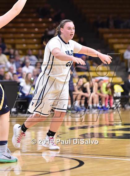 Thumbnail 3 in Evergreen vs. Valor Christian (CHSAA 4A Final) photogallery.