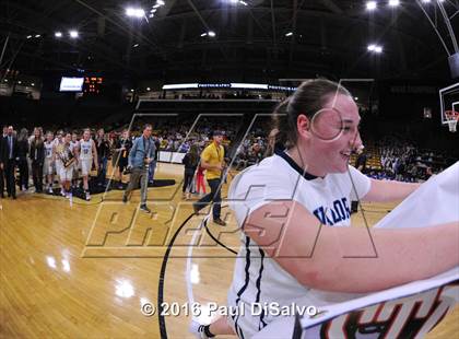 Thumbnail 1 in Evergreen vs. Valor Christian (CHSAA 4A Final) photogallery.