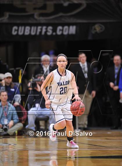 Thumbnail 3 in Evergreen vs. Valor Christian (CHSAA 4A Final) photogallery.