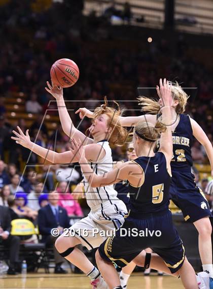 Thumbnail 2 in Evergreen vs. Valor Christian (CHSAA 4A Final) photogallery.