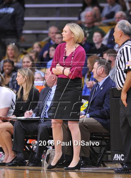 Thumbnail 2 in Evergreen vs. Valor Christian (CHSAA 4A Final) photogallery.