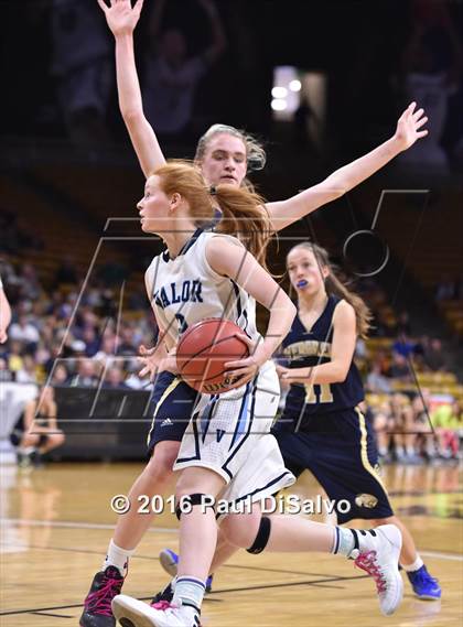 Thumbnail 2 in Evergreen vs. Valor Christian (CHSAA 4A Final) photogallery.